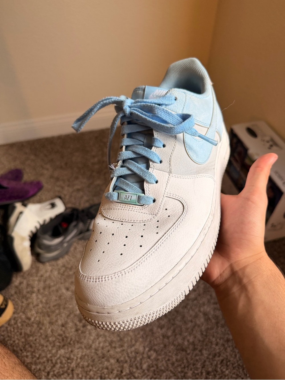 Nike Men's Light Blue and White Air Force 1 Low - Picture 5 of 13